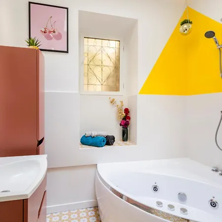 Relais Cocorico - Cocon Proche Tour Eiffel Avec Baignoire Balneo *